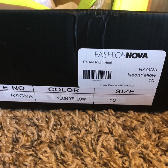 Fashionnova Neon Yellow Platform Sandal - Picture 2 of 4